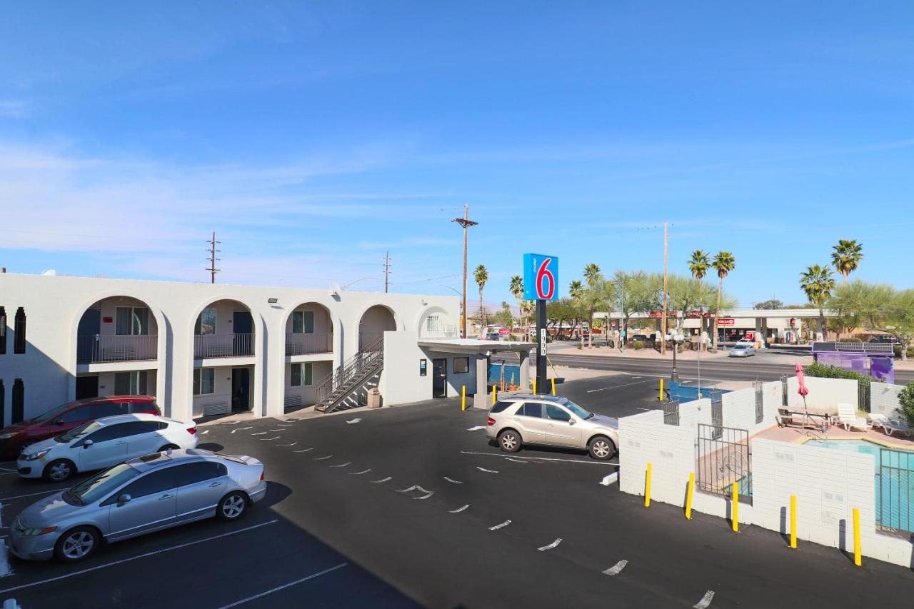 Motel 6 Tucson, Az - East Williams Center Dış mekan fotoğraf